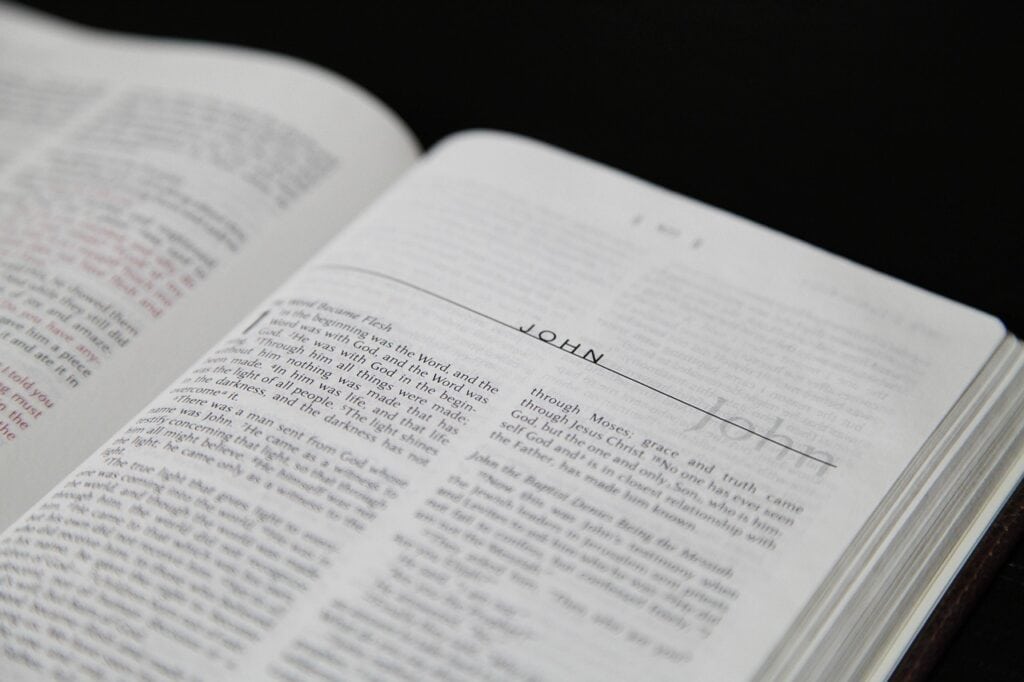 Bible open to gospel of John