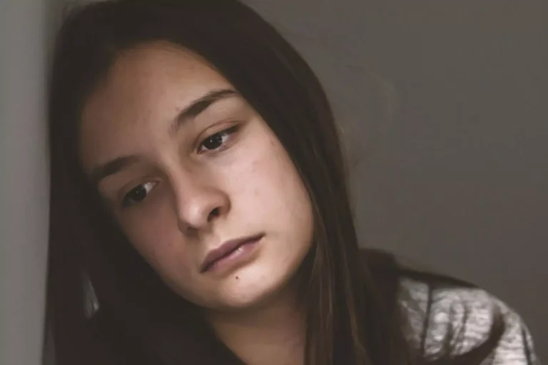 depressed self-harming teen