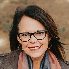 Headshot of Michele Cushatt