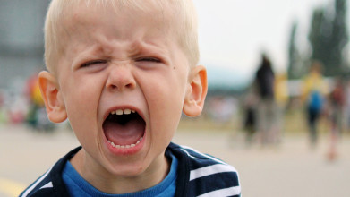 A child not handling his emotions - emotional milestones