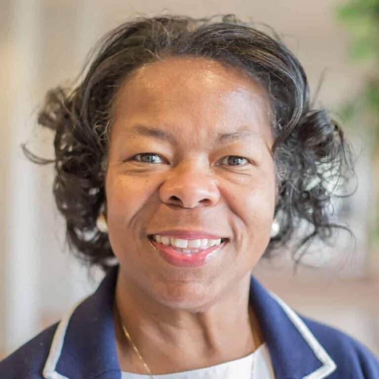 Photo of Dr. Sharen Ford